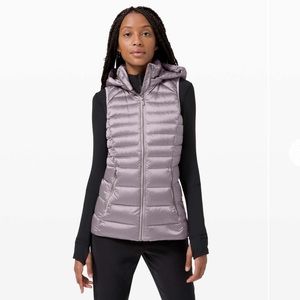 Lululemon Brave the Cold Vest size 2 Dark Chrome.